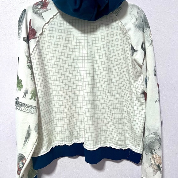 Marvel AVENGERS Hoodie in Blue and White XXL - Picture 8 of 10